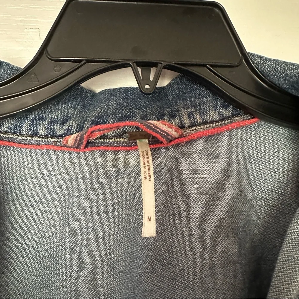 Free people size M blue denim over sized Jacket - Picture 2 of 13